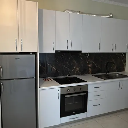 Plazh Apartmán *